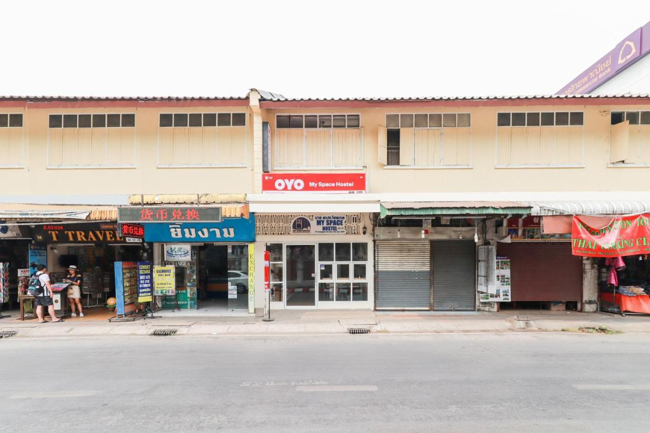 My Space Hostel Чиангмай Экстерьер фото